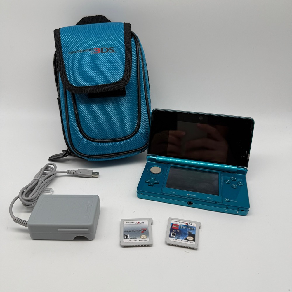 Nintendo 3DS Console Bundle Aqua Blue CTR-001 Mario Kart  LEGO Case Charger
